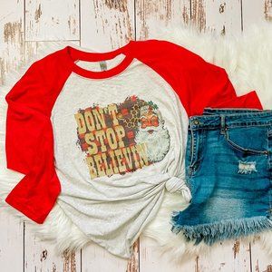 ladies Christmas shirt - Don't Stop Believin'